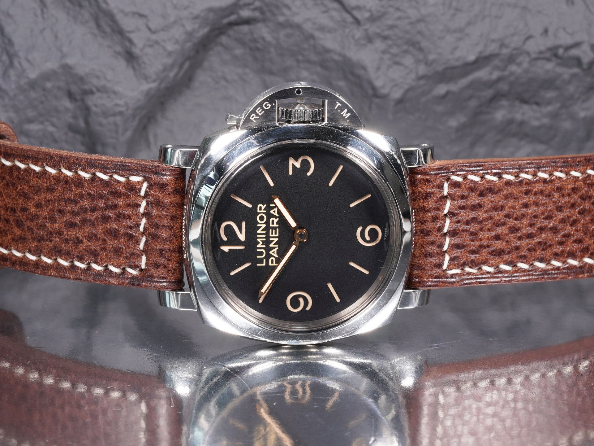 thick-textured-brown-calfskin-strap-for-47mm-panerai-luminor