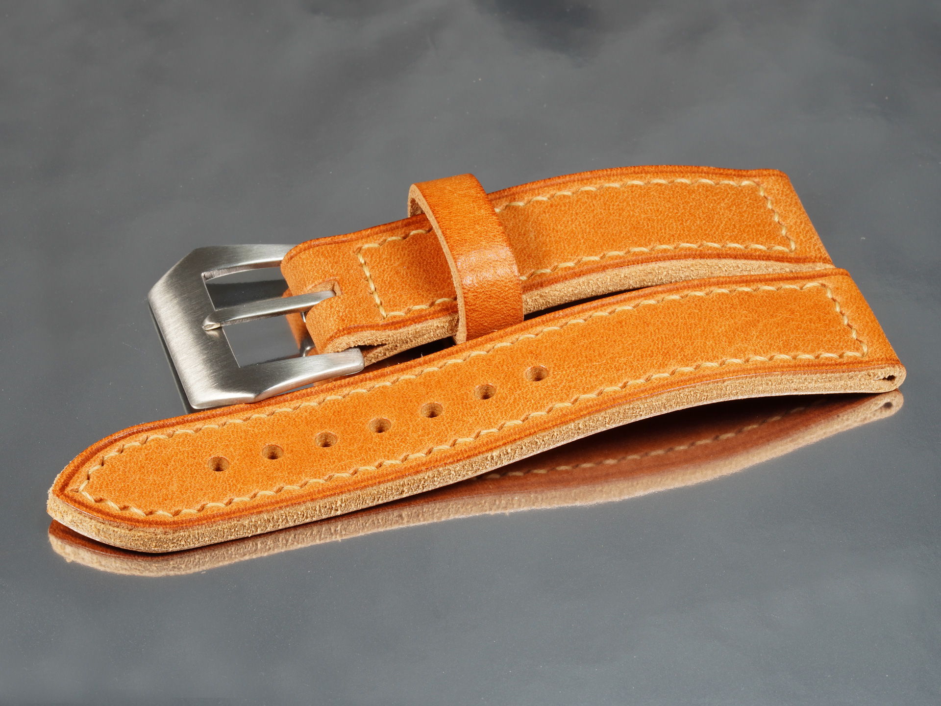 thick-tan-panerai-strap-44mm-panerai-luminor-pam00111-marcello-straps