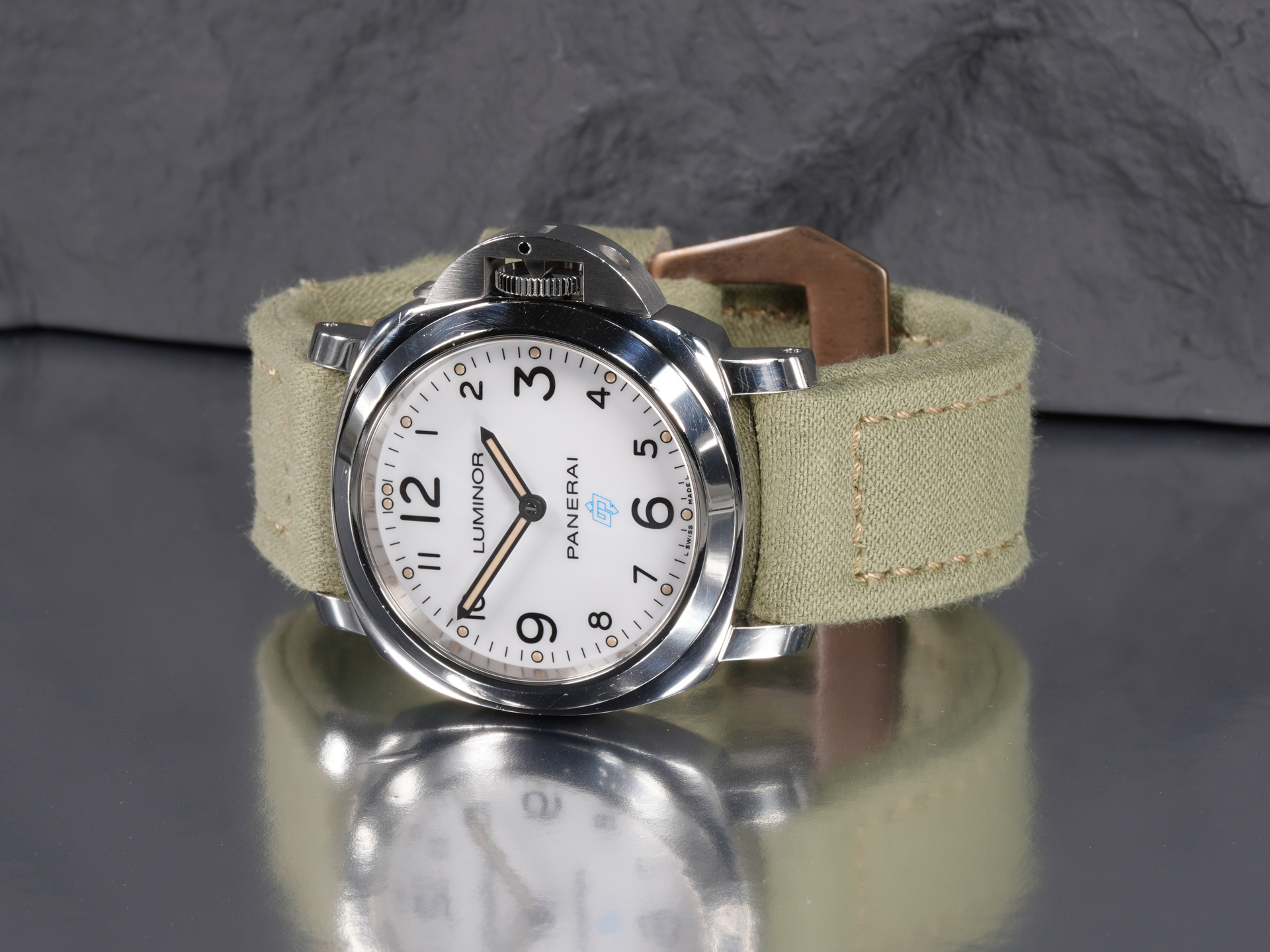 Marcello Straps light green canvas strap brushed Pre-V buckle on PAM00775